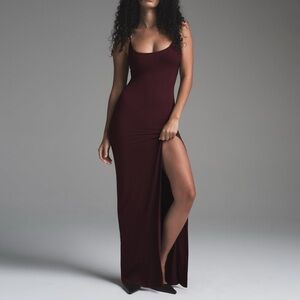 NWT Skims Soft Lounge Cami Slit Dress in Bordeaux Size XXS, Skims Maxi Dress